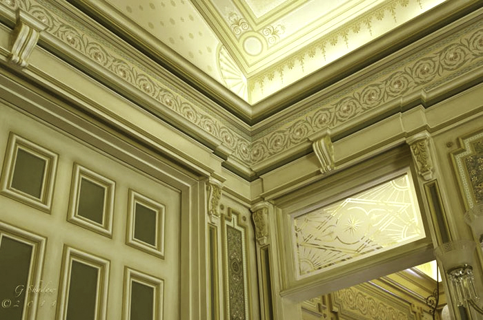 corner detail